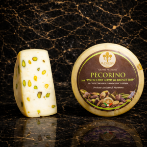 Pecorino Toscano "Aromi Preziosi" con Pistacchio di Bronte DOP 1/2 forma - Il Fiorino - Toscana